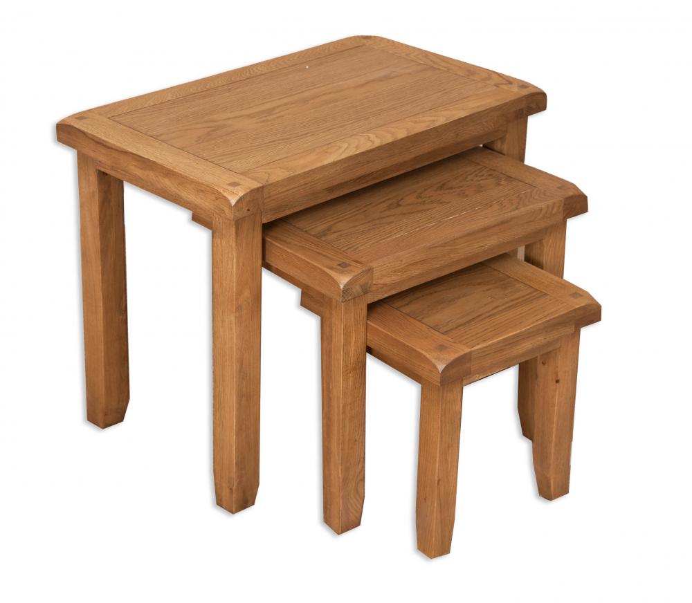 Country Oak Nest of 3 Tables £279