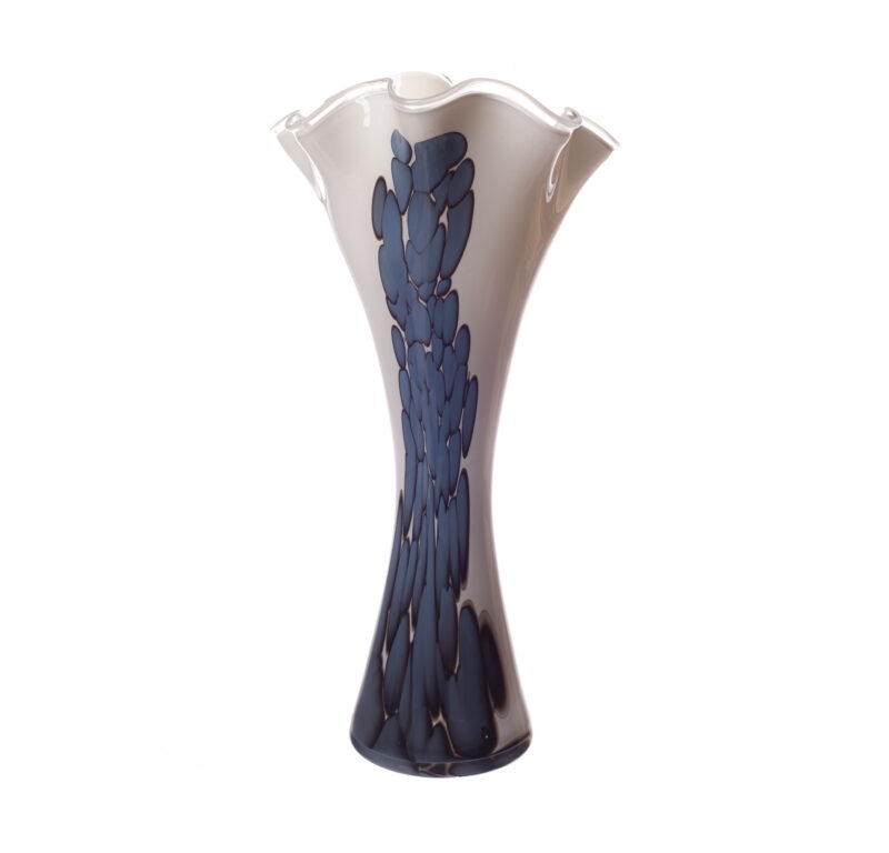 pebbles blue fluted vase