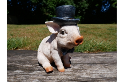 pig with monocle £12.99