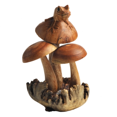 wooden frog on mushrooms £16.99